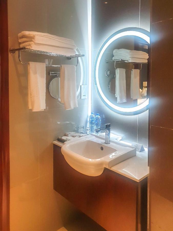 The Yacht Hotel Sea Front Lekki Phase 1 Лагос Екстериор снимка