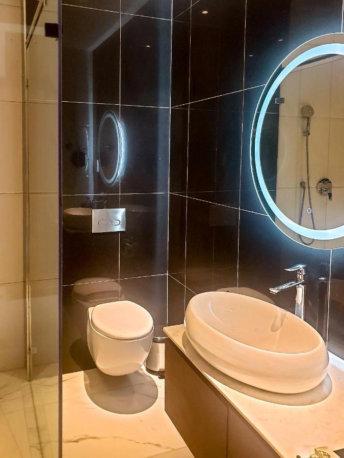 The Yacht Hotel Sea Front Lekki Phase 1 Лагос Екстериор снимка