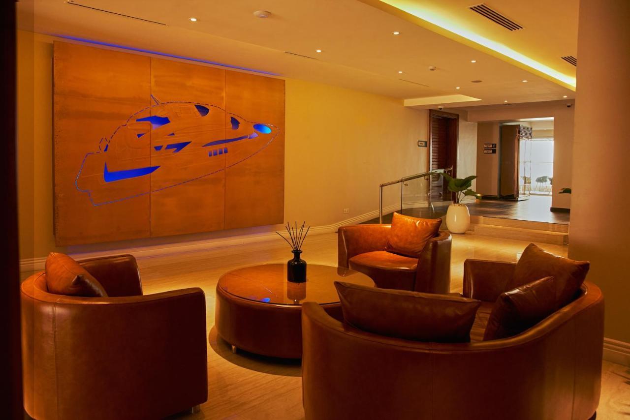 The Yacht Hotel Sea Front Lekki Phase 1 Лагос Екстериор снимка