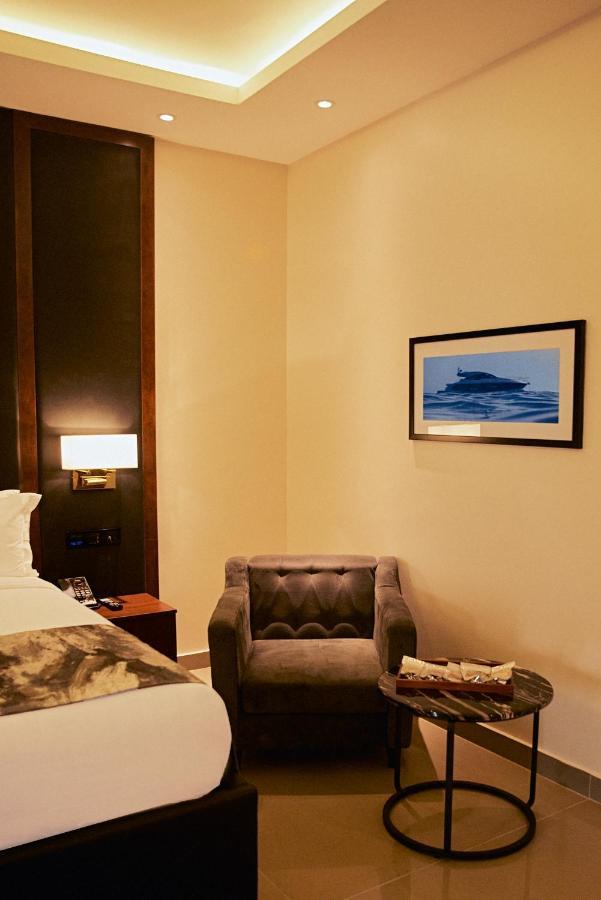The Yacht Hotel Sea Front Lekki Phase 1 Лагос Екстериор снимка