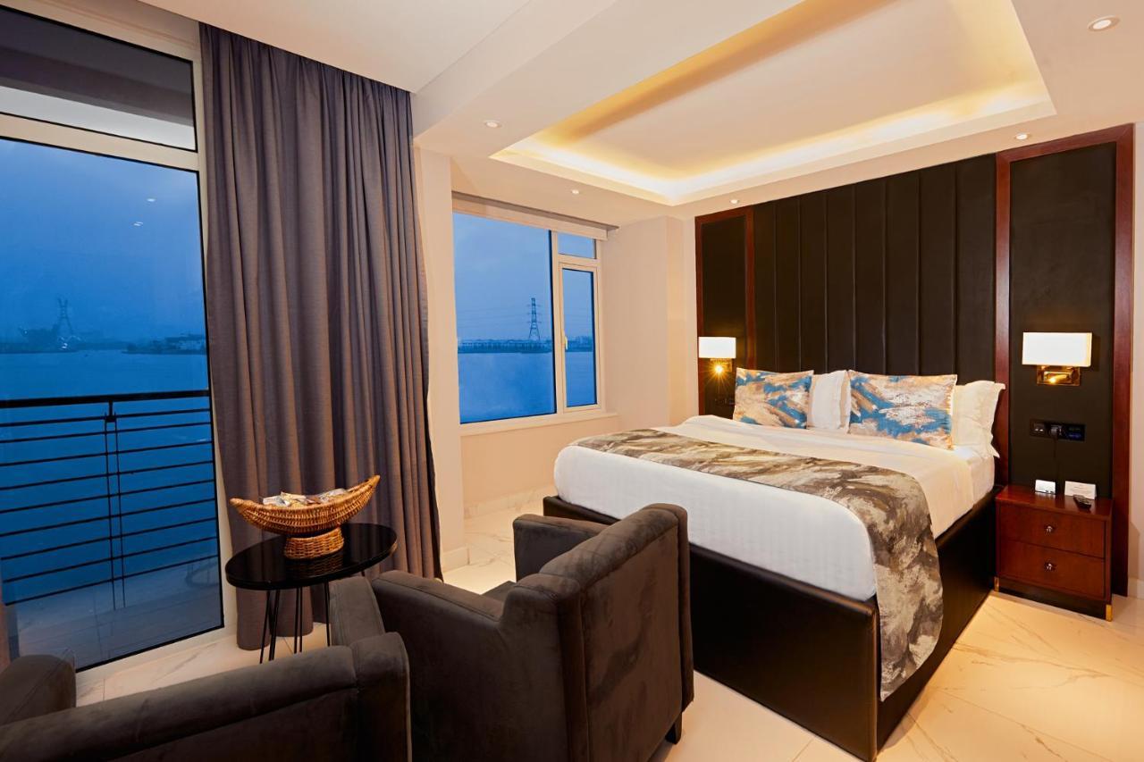 The Yacht Hotel Sea Front Lekki Phase 1 Лагос Екстериор снимка